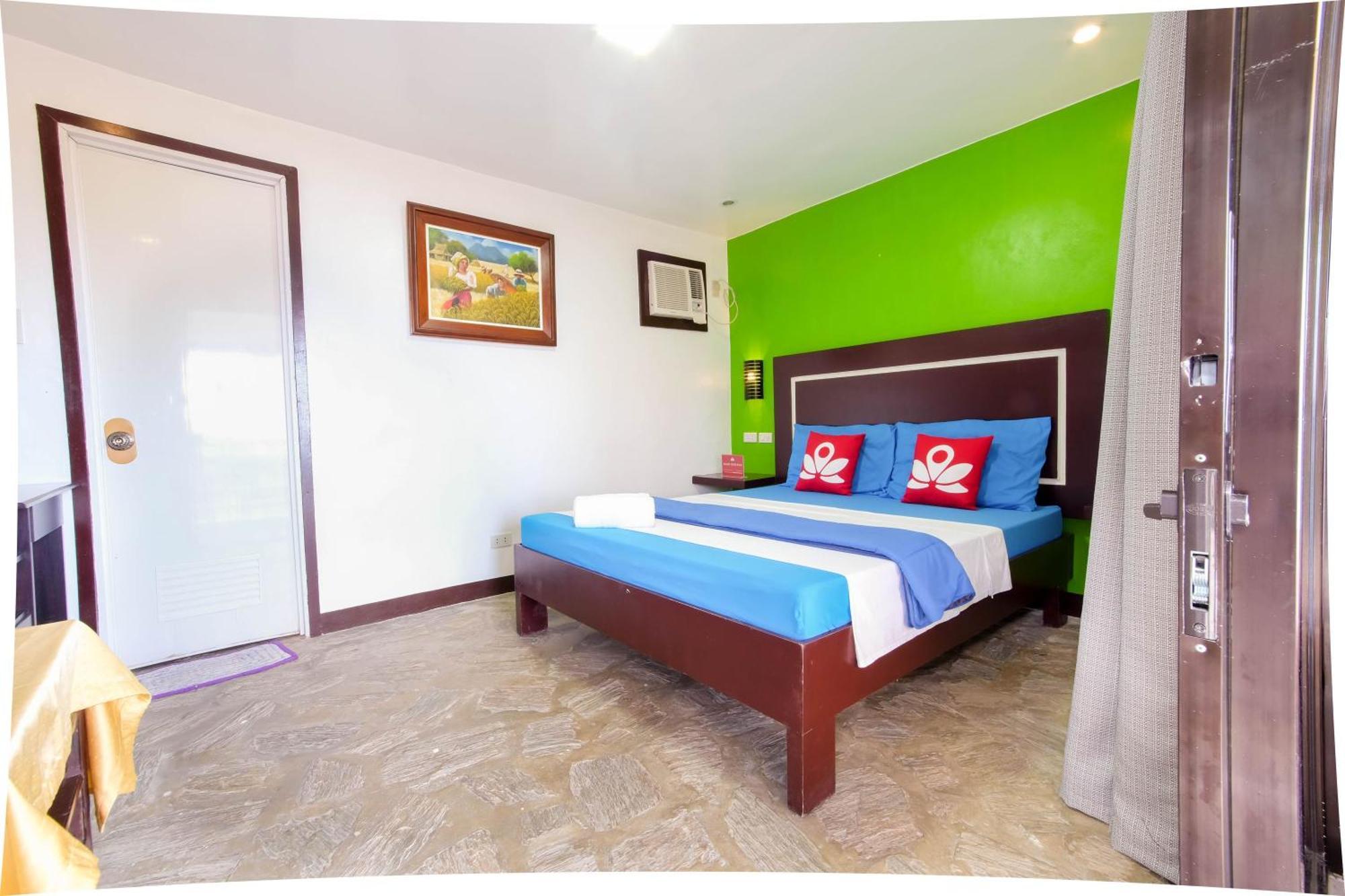 Zen Rooms Sabang Beachview Puerto Galera Exterior photo